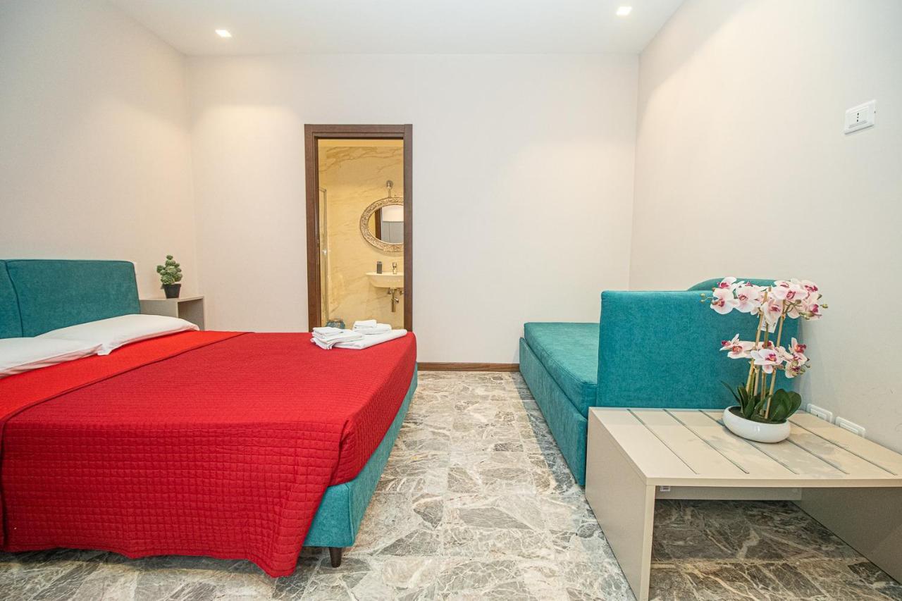 Residenza Suebi 泰尔莫利 外观 照片