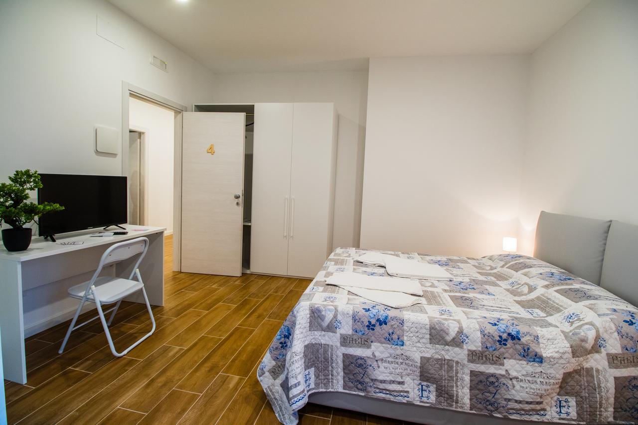 Residenza Suebi 泰尔莫利 外观 照片