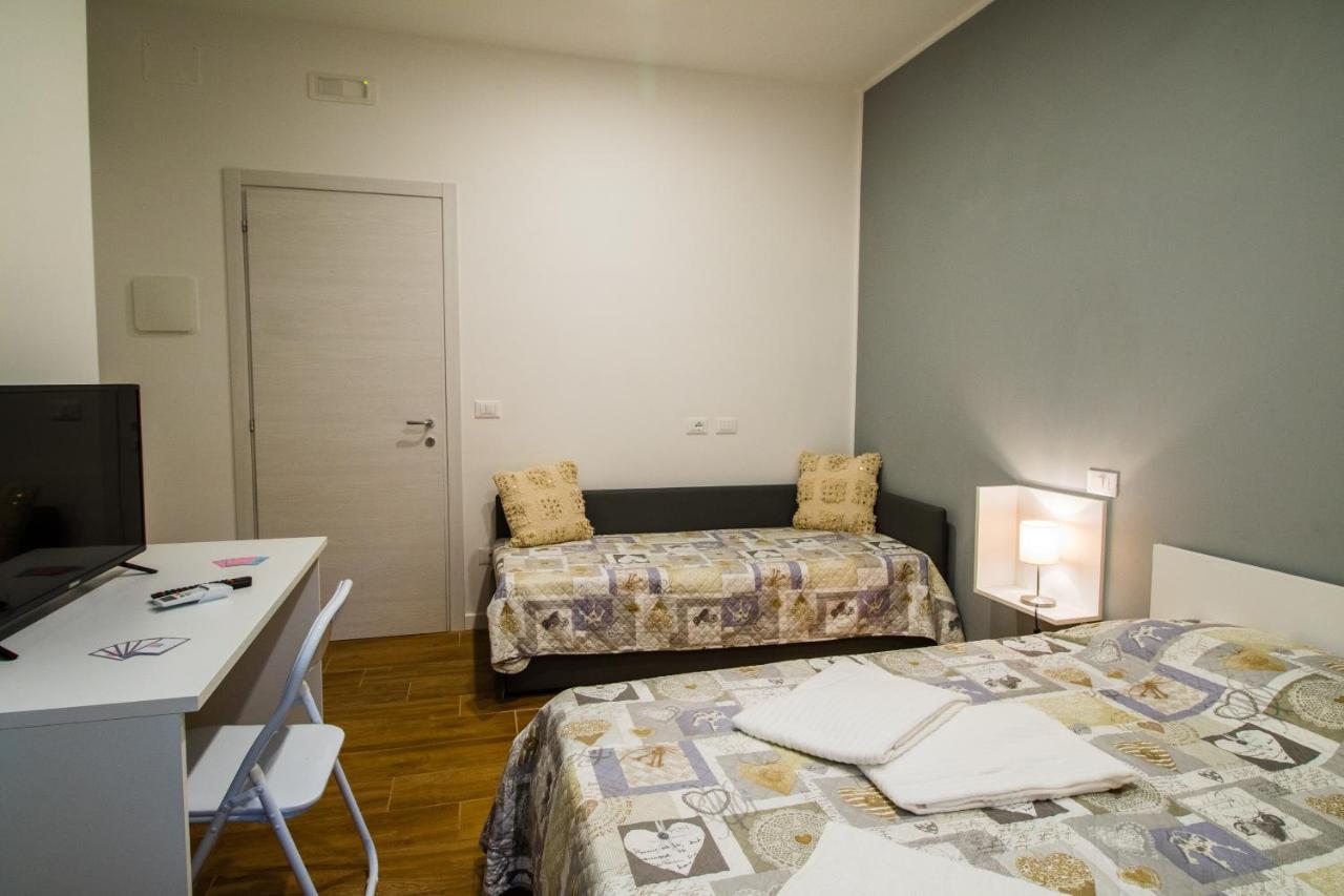 Residenza Suebi 泰尔莫利 外观 照片